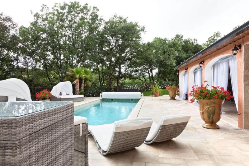 Flayosc La Casa Dei Sogni Bed & Breakfast エクステリア 写真